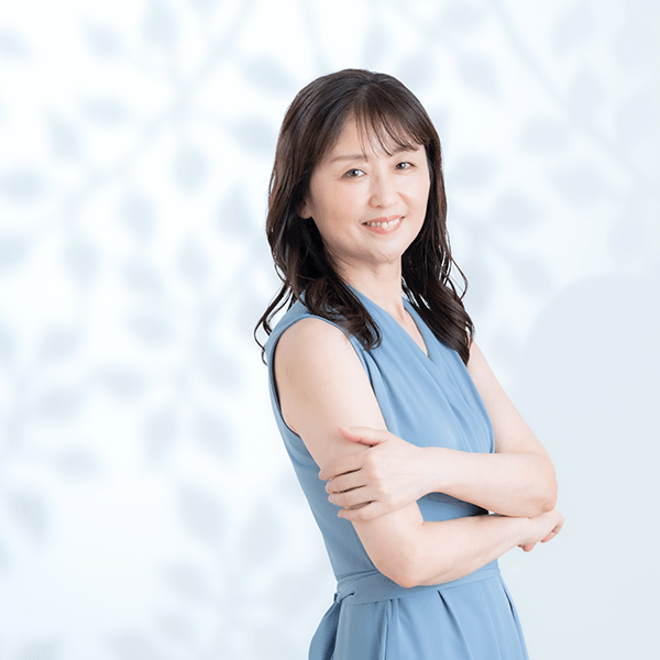 サイトリ杉山美容クリニックでボトックスを受けた女性